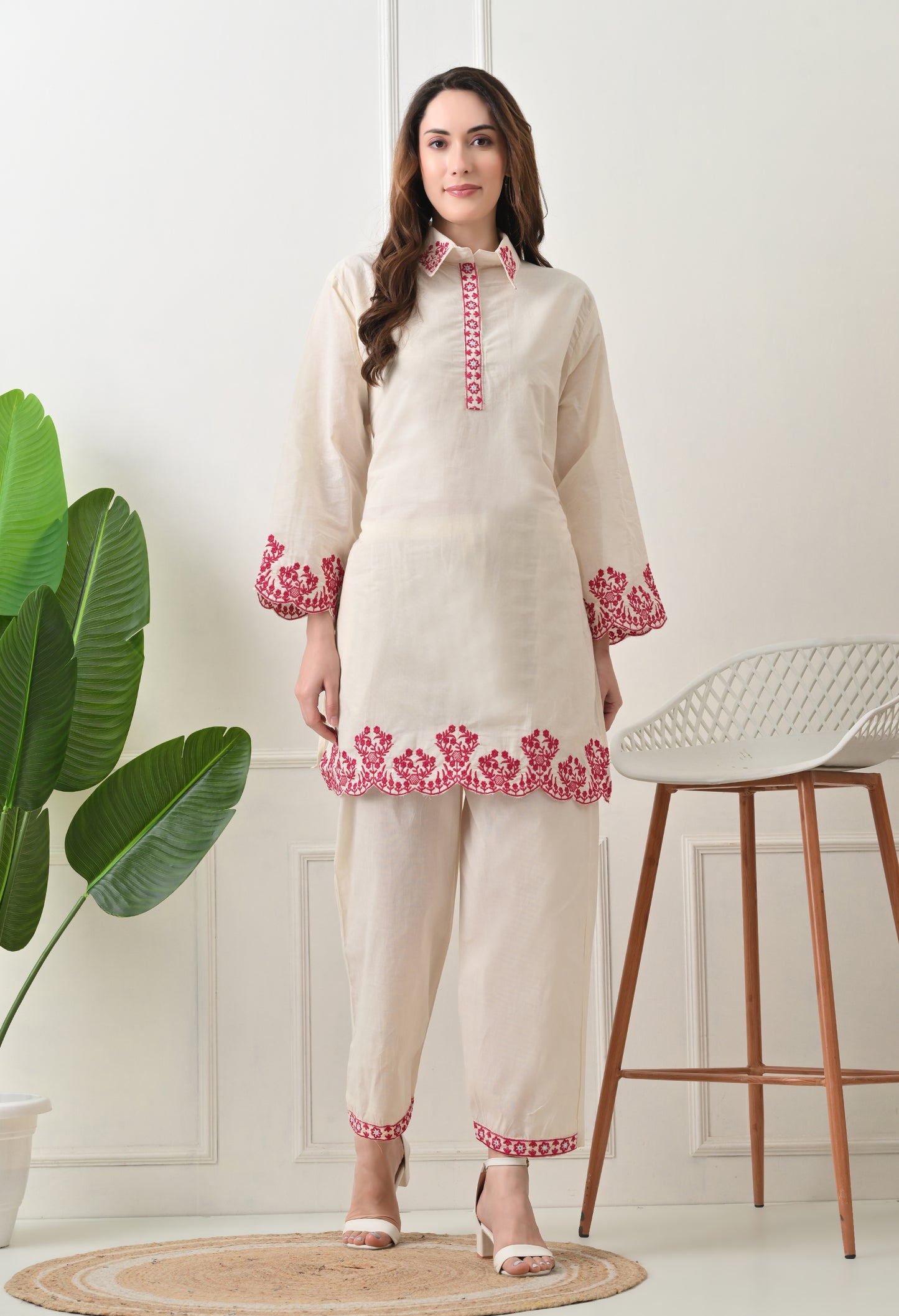 Pink Embroidered Thread Work Collar Shirt Kurta with Trouser