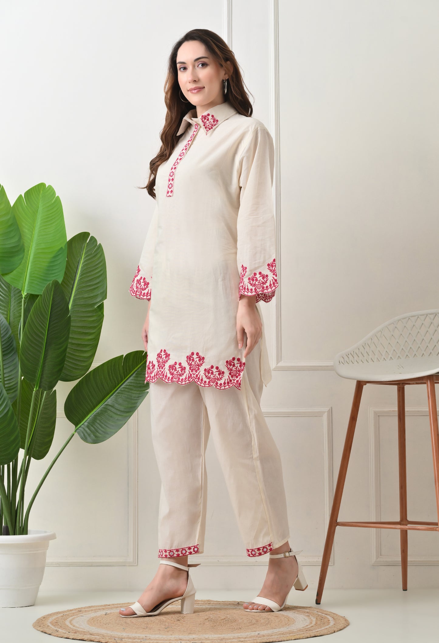 Pink Embroidered Thread Work Collar Shirt Kurta with Trouser