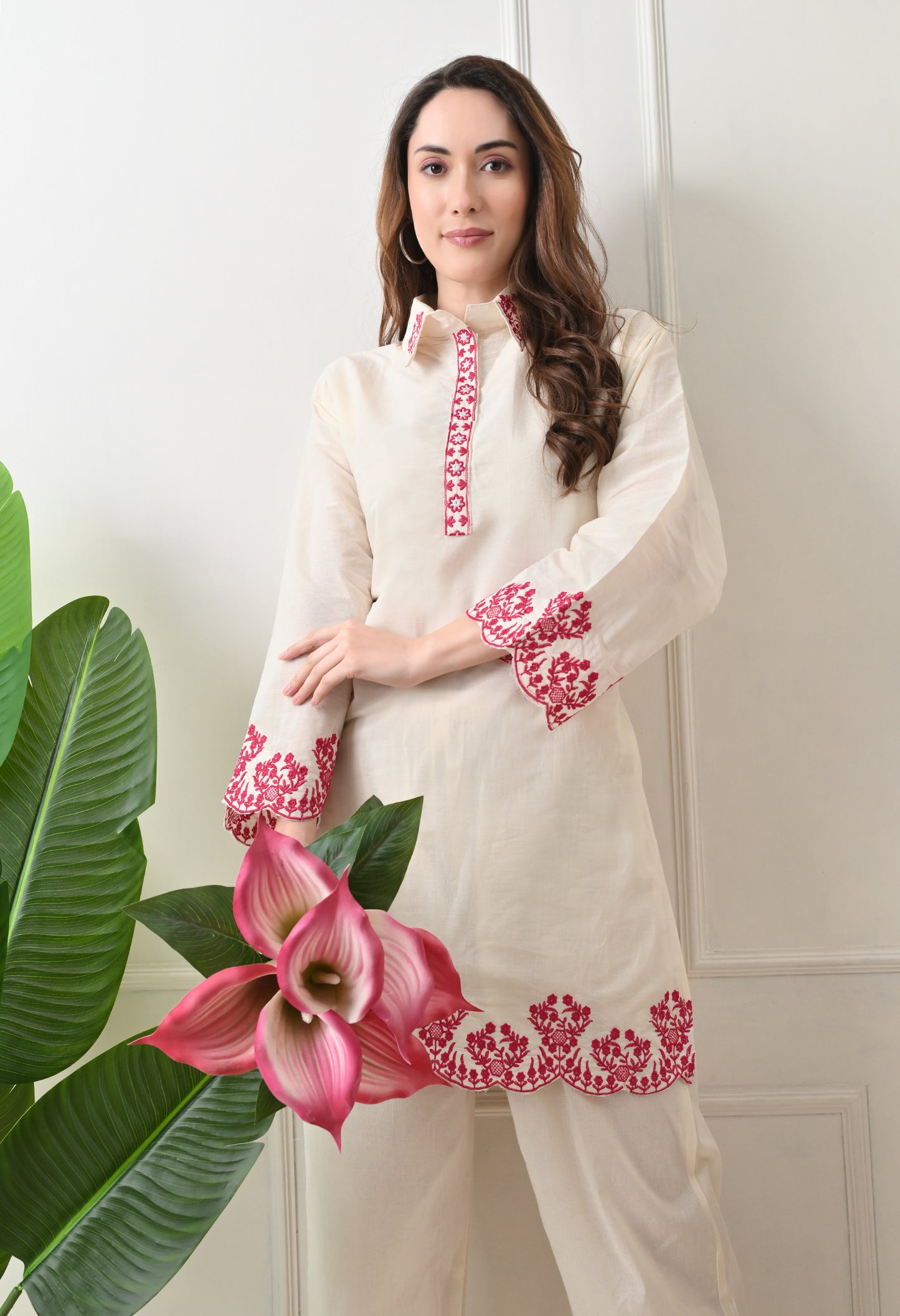 Pink Embroidered Thread Work Collar Shirt Kurta with Trouser