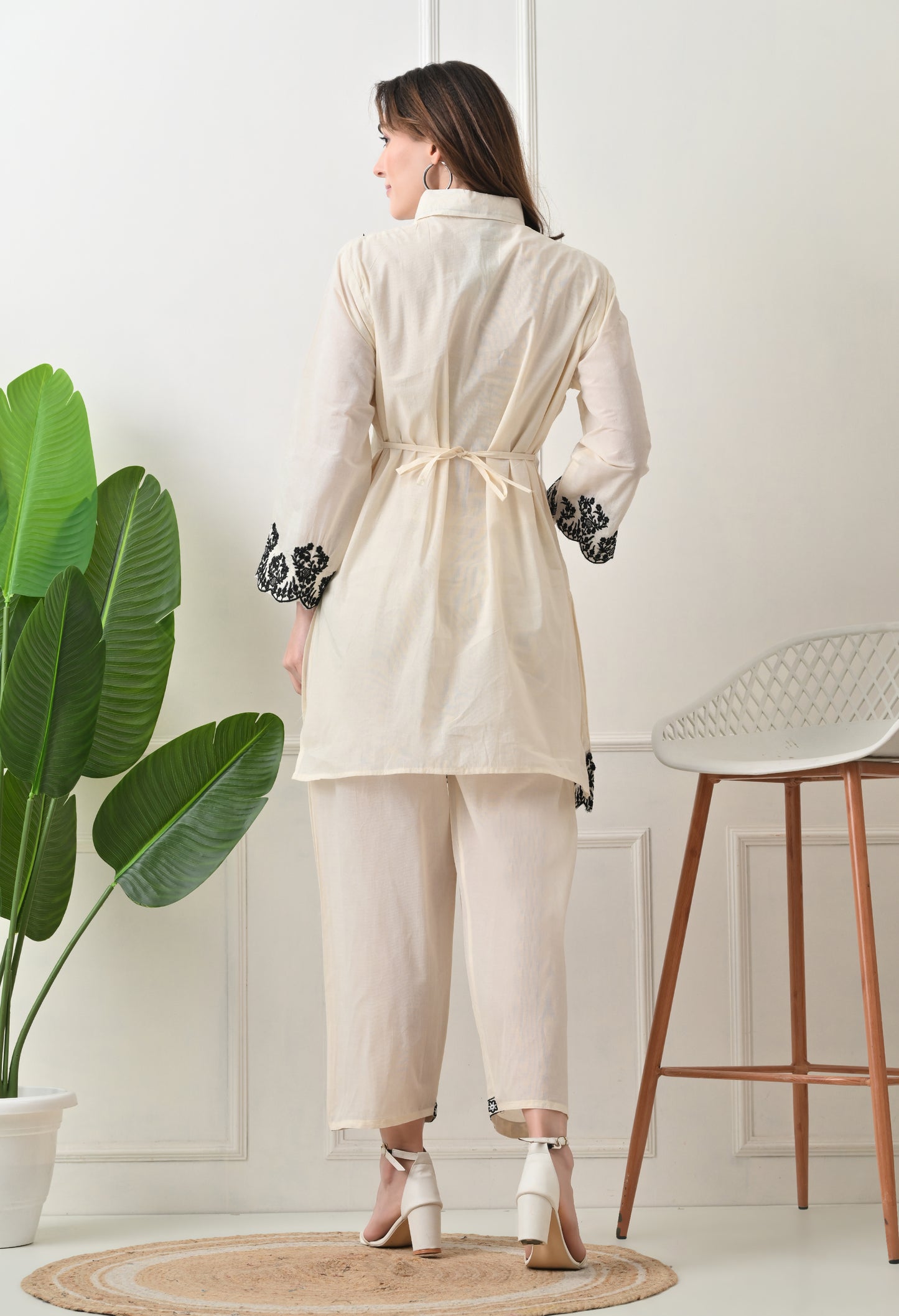 Black Embroidered Thread Work Collar Shirt Kurta with Trouser