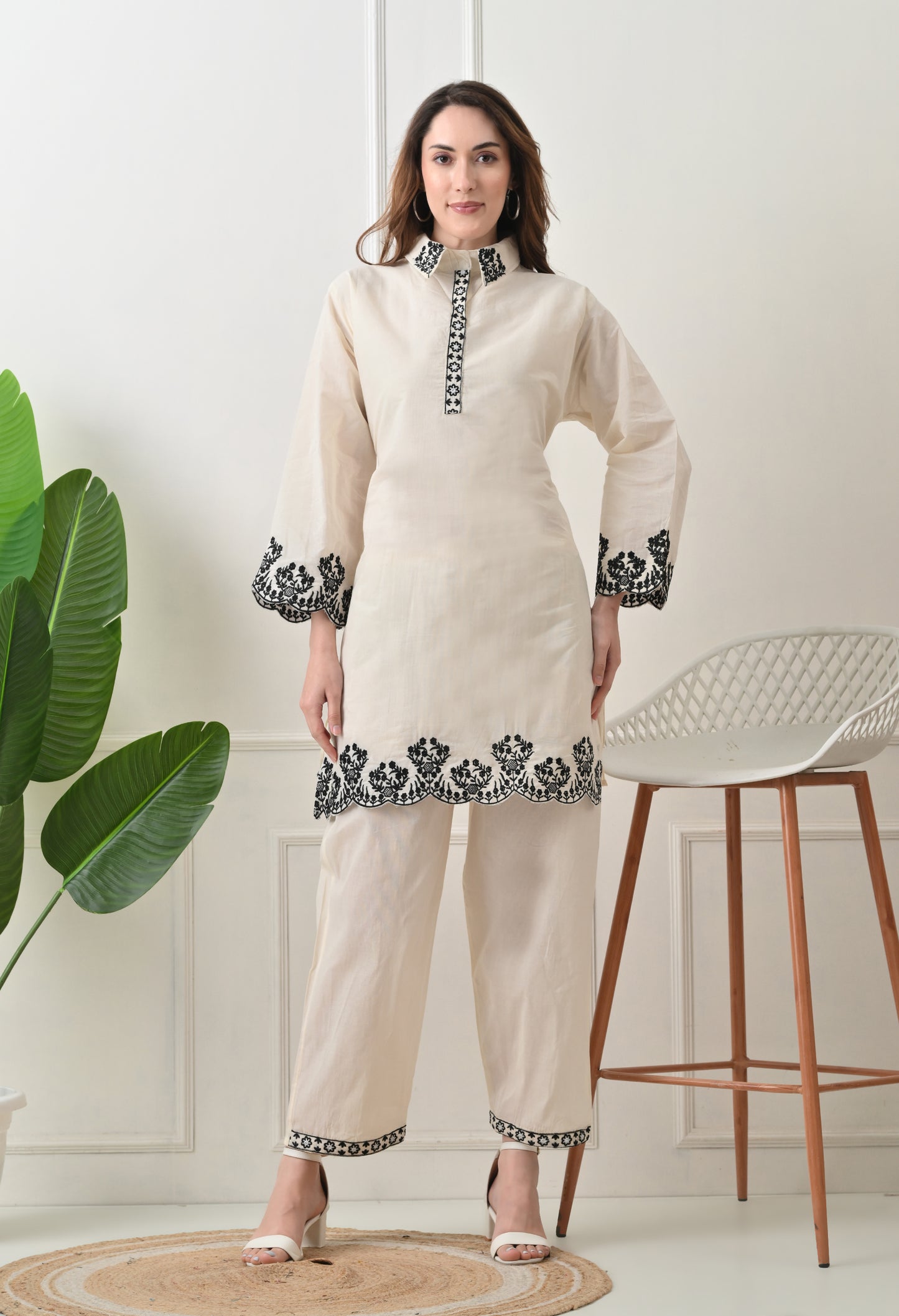 Black Embroidered Thread Work Collar Shirt Kurta with Trouser
