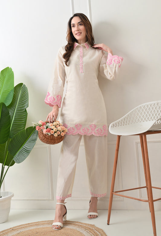 Light Pink Embroidered Thread Work Collar Shirt Kurta with Trouser